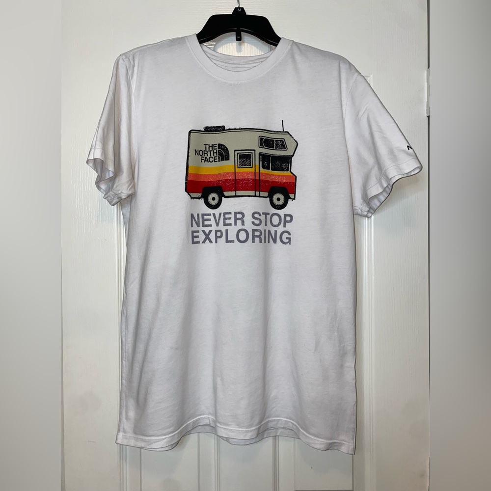 White, Medium, North Face short sleeve shirt.